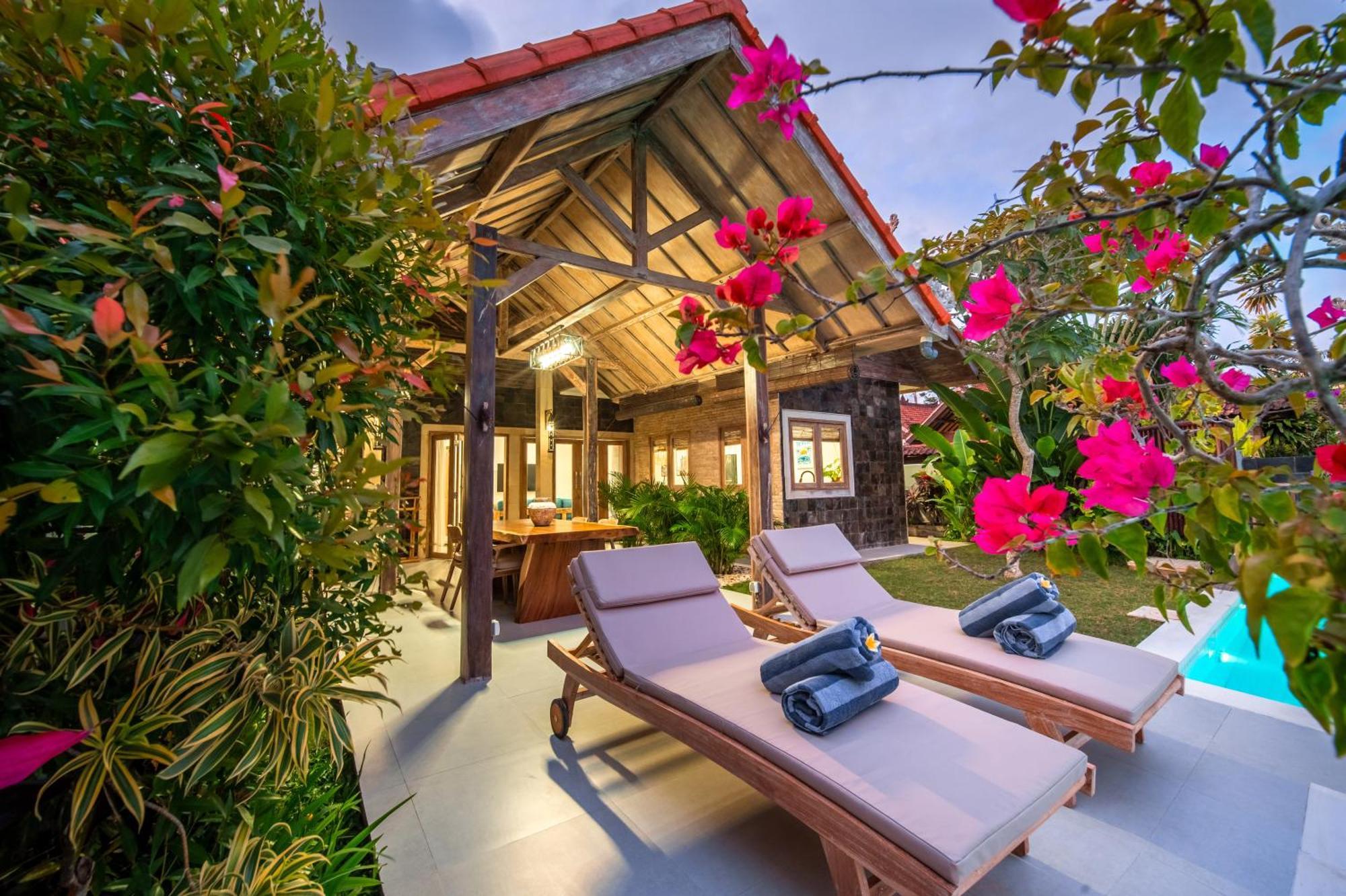 Tropical Villa Senang Uluwatu Exteriör bild